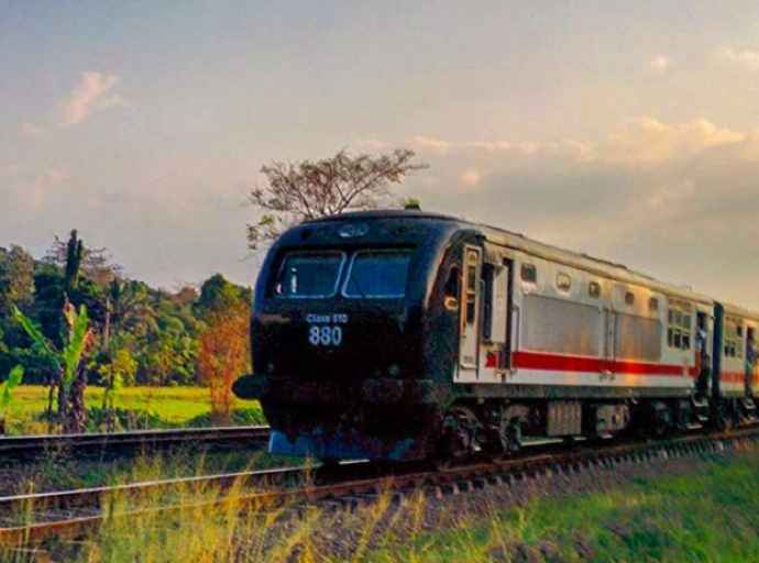 ரயில் கட்டண உயர்வை அமுலாக்காத ஊழியர்களுக்கு எதிராக ஒழுக்காற்று நடவடிக்கை