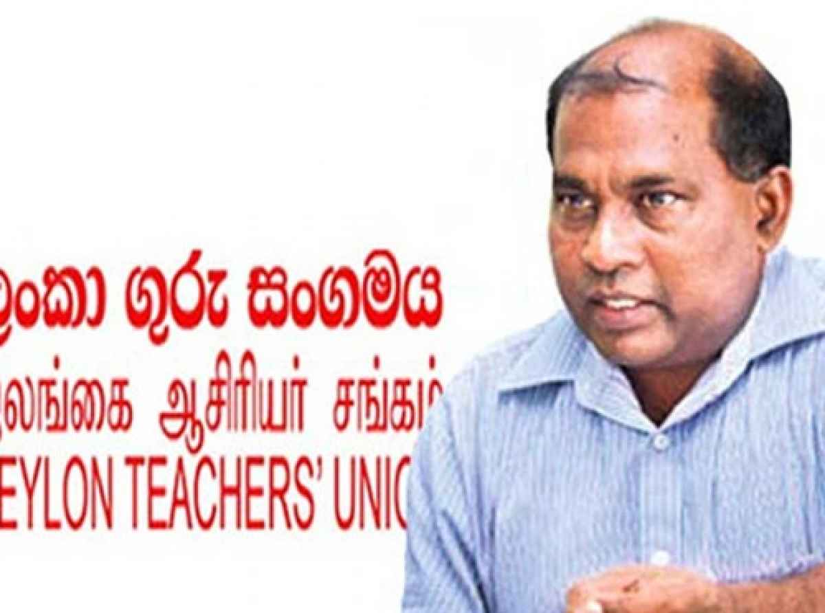 ஆசிரியர்களின் ஆடை தொடர்பில் நாடளாவிய ரீதியில் கருத்துக்கணிப்பு